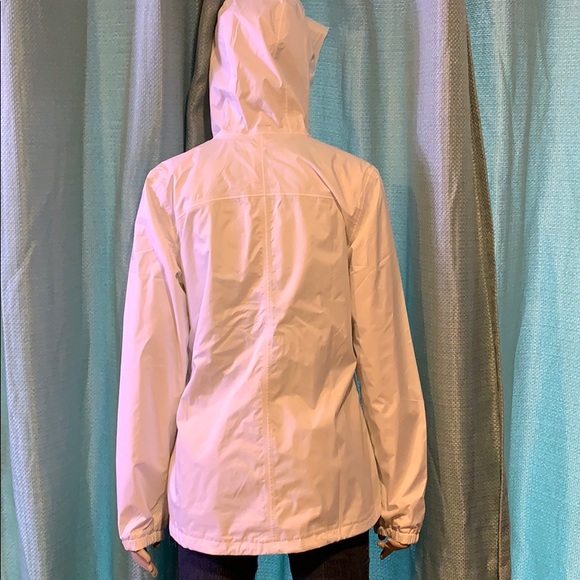 NWT UA Storm Proof Rain Jacket - Picture 4 of 11